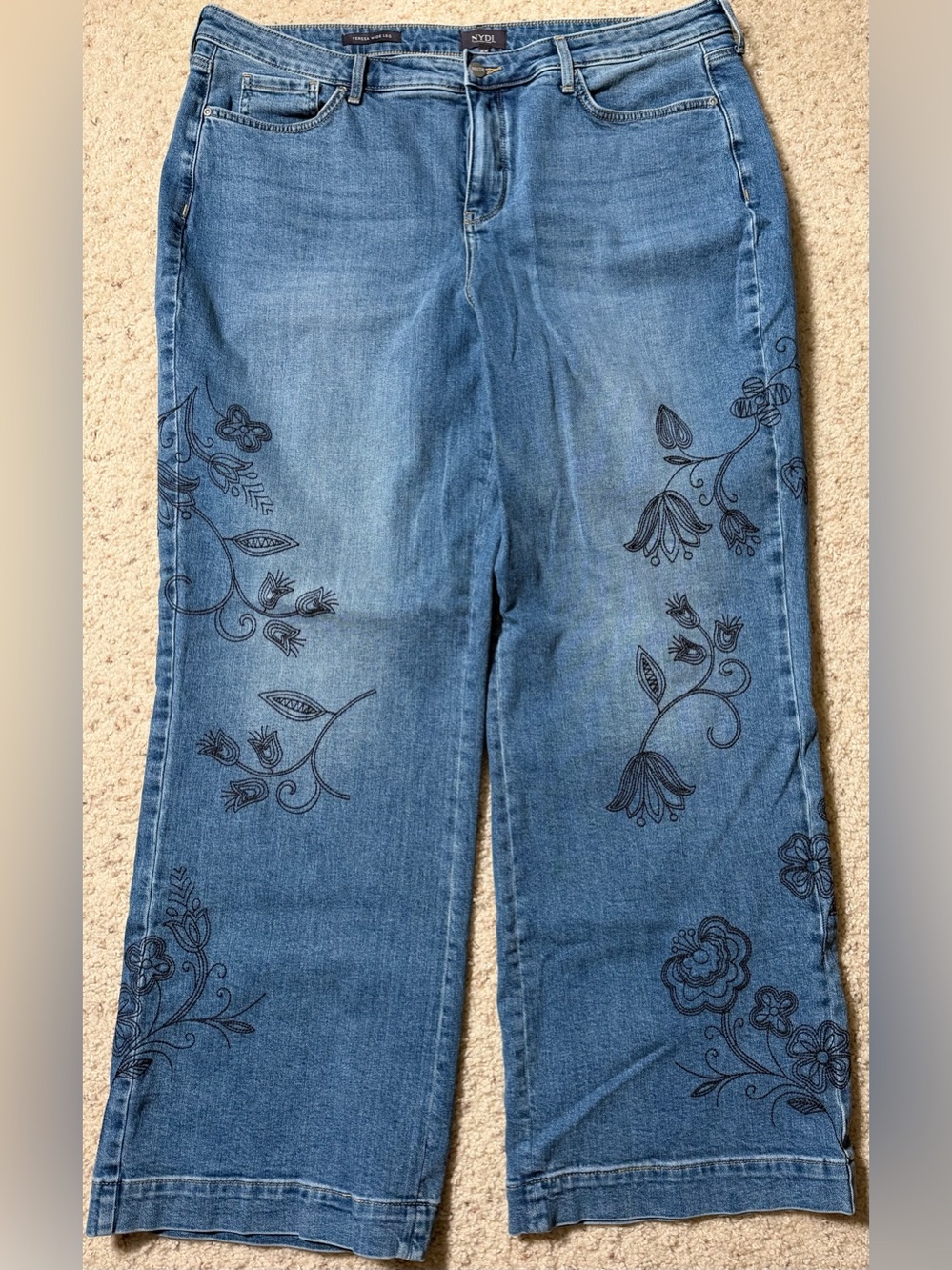 NYDJ Teresa Wide Leg Embroidered Jeans 18W Blue Floral Lift Tuck QVC